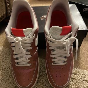 Nike Air force 1s (low cut)